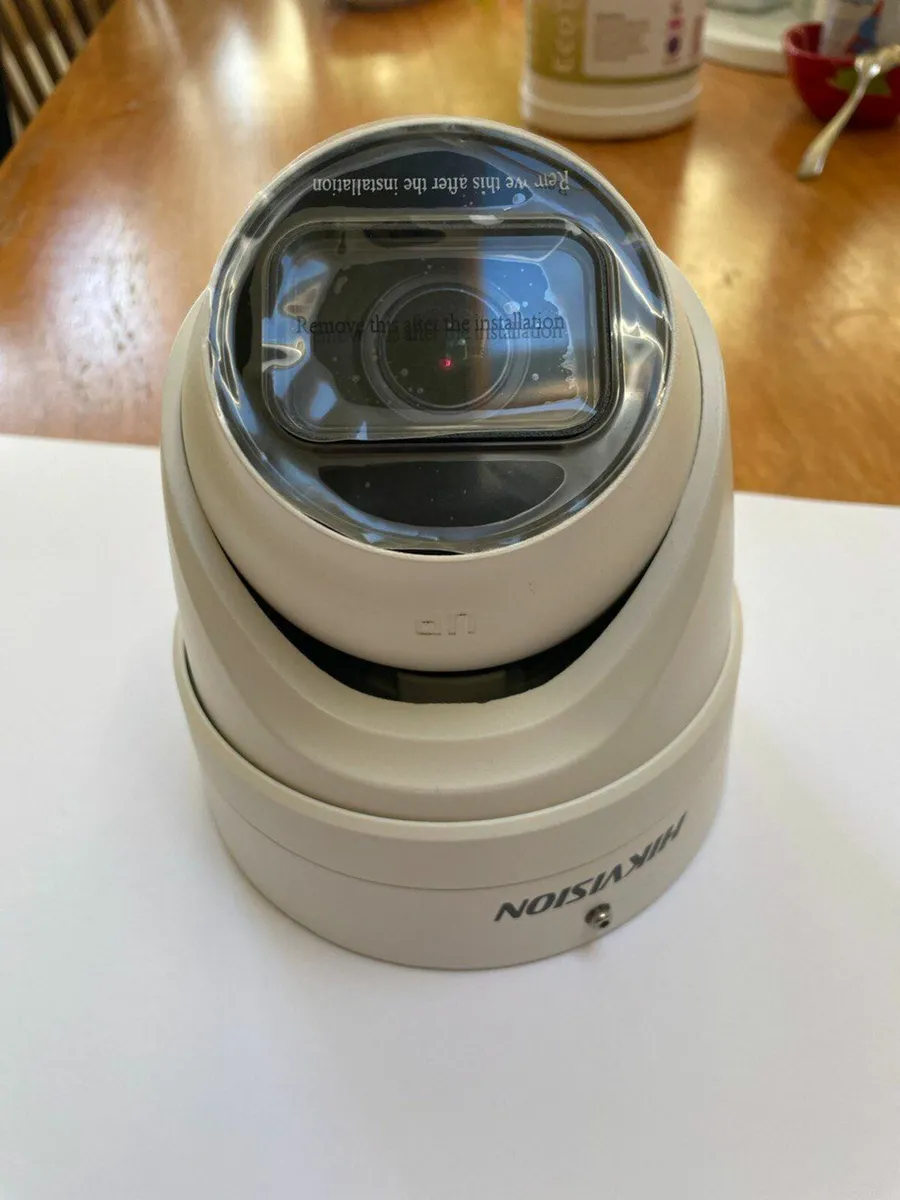 Network Camera HIKVISION DS-2CD2H82G2-IZS - Image 2