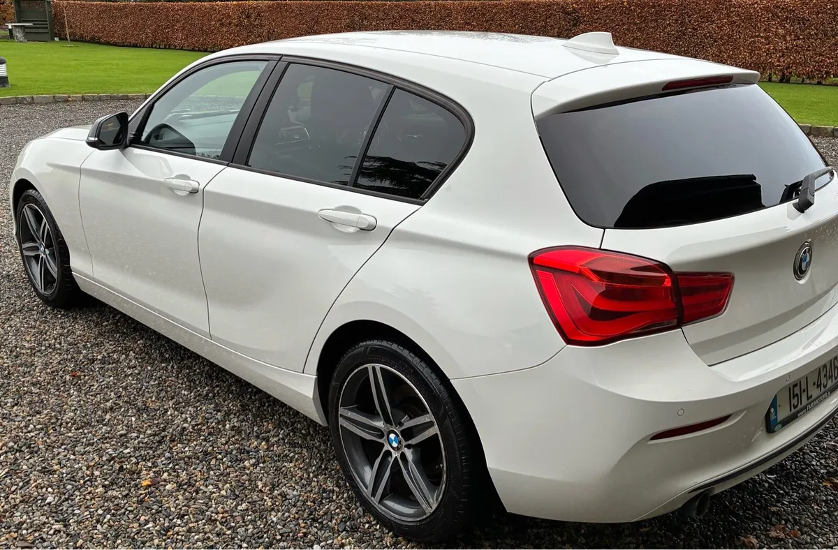 2015 - BMW 1 Series - automatic - Image 4