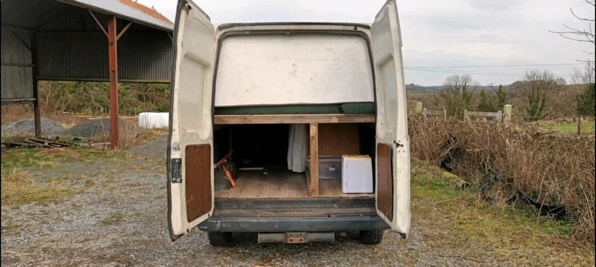 Ford Transit - Image 3
