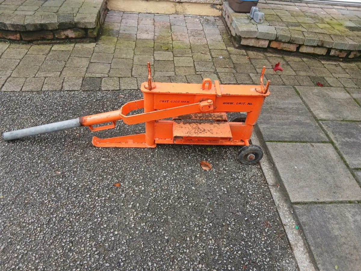 Brick cutter - Image 1