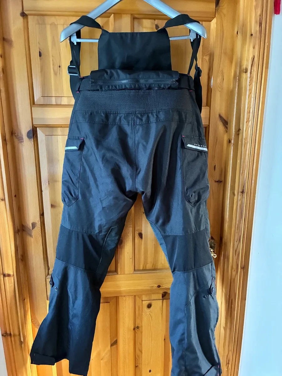 Oxford Montreal 3.0 motorcycle trousers - Image 2