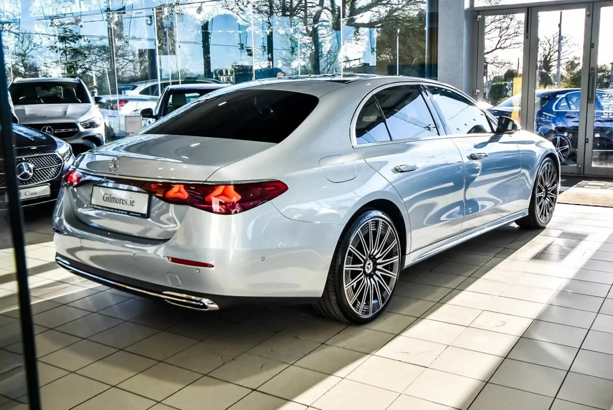 Mercedes-Benz E-Class E220d Exclusive Huge Spec - Image 2