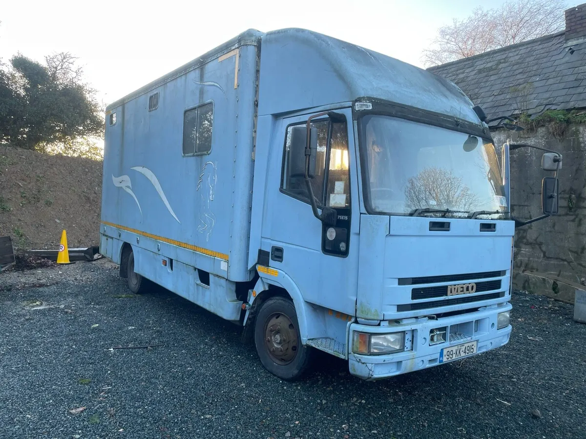 99 iveco 7.5 ton horse lorry - Image 1