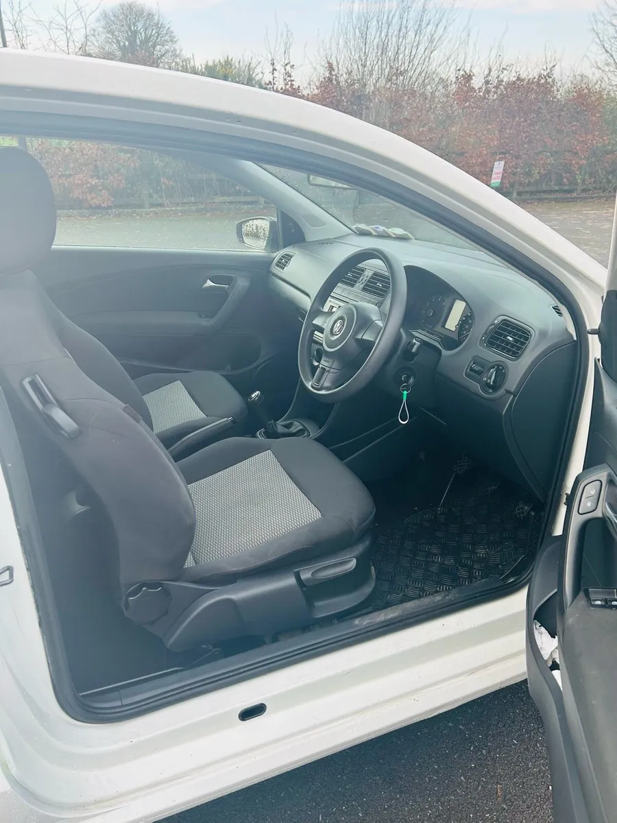 Polo 1.2 Car - Image 3
