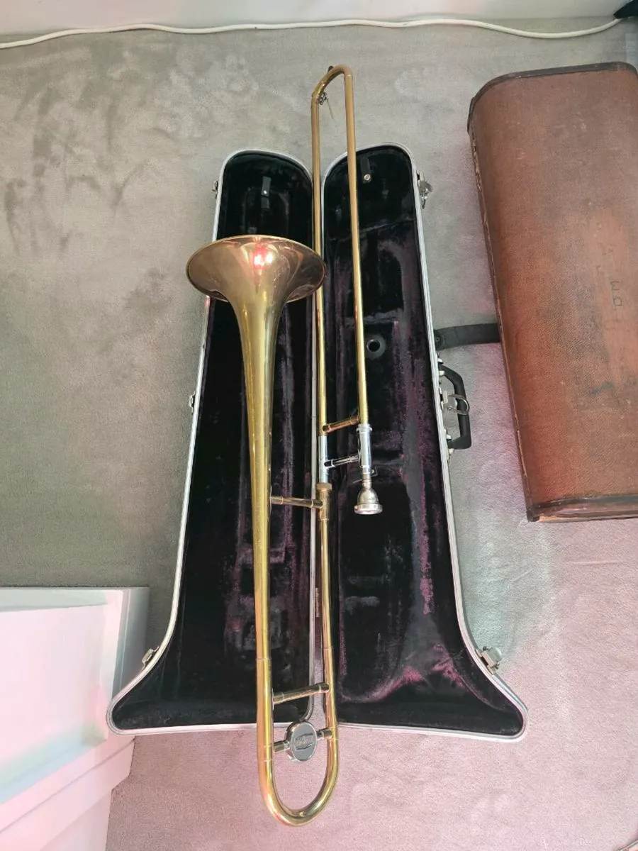 Musical instruments - Image 1