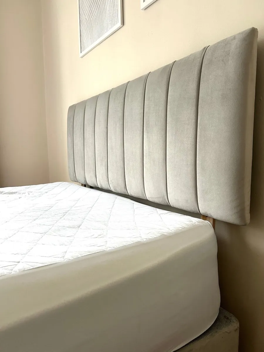 Silver plush Bed frame standard double - Image 2