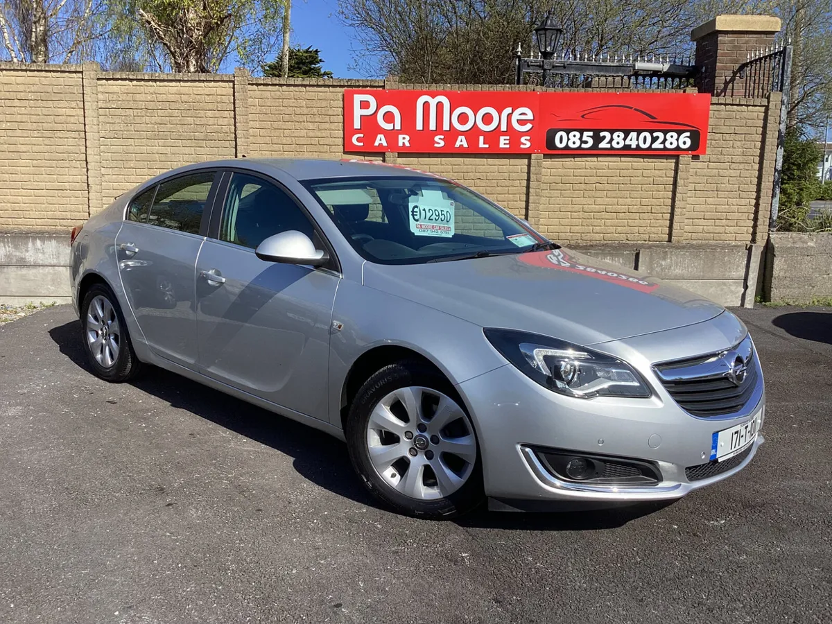 Opel Insignia ** ONLY €52 P/W * 1 OWNER - Image 2