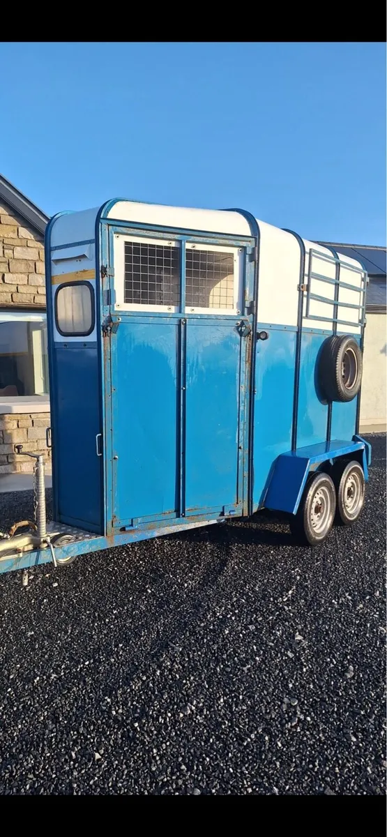 Richardson Horebox - Image 1