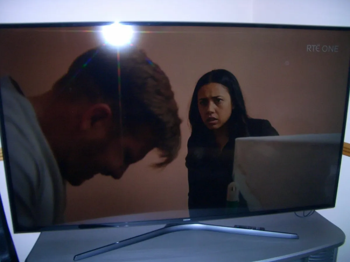 SAMSUNG 65" LED SMART TV - Image 1