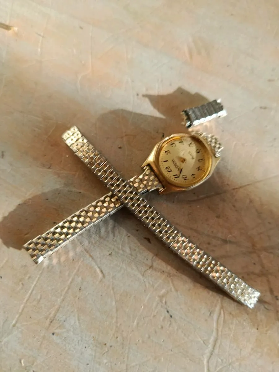 Gold and silver wrist watch - Image 2