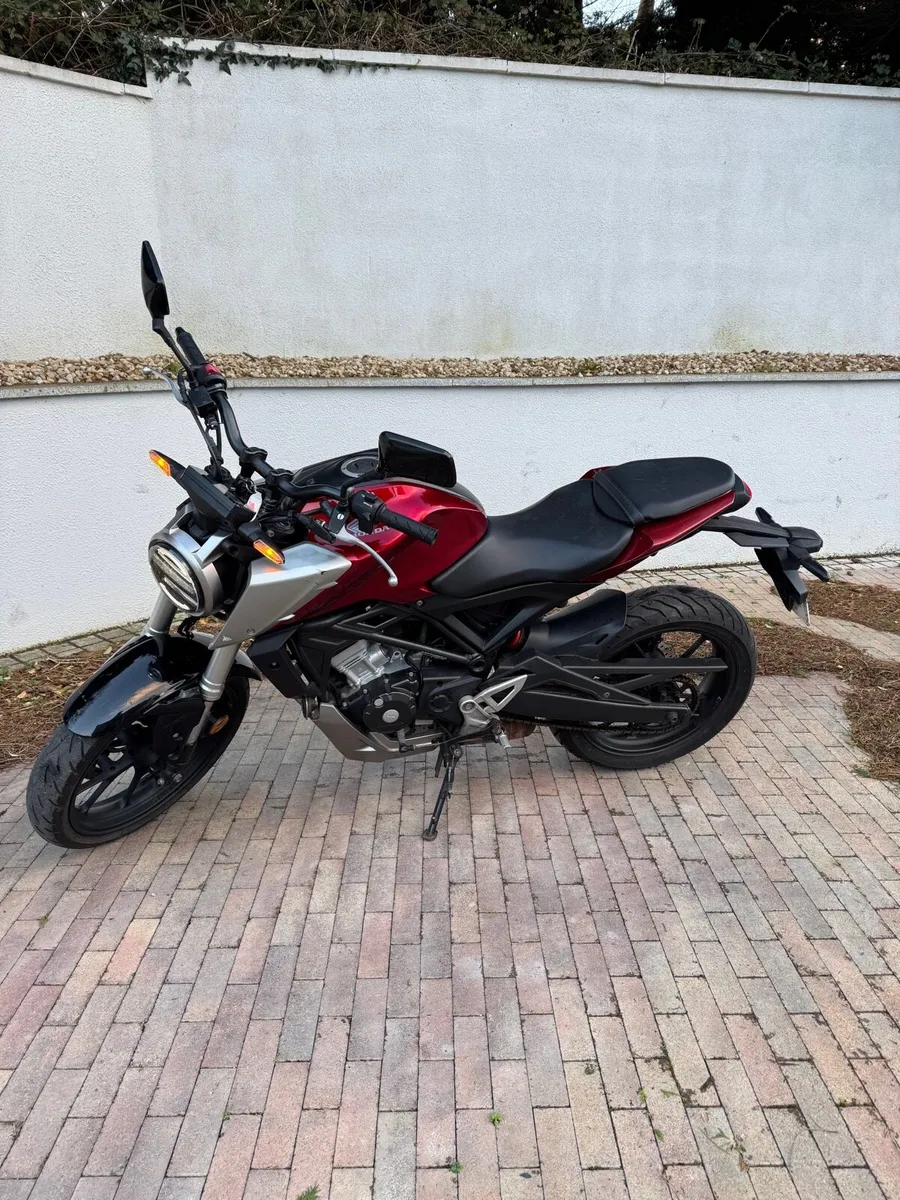 Honda CB125R - Image 2