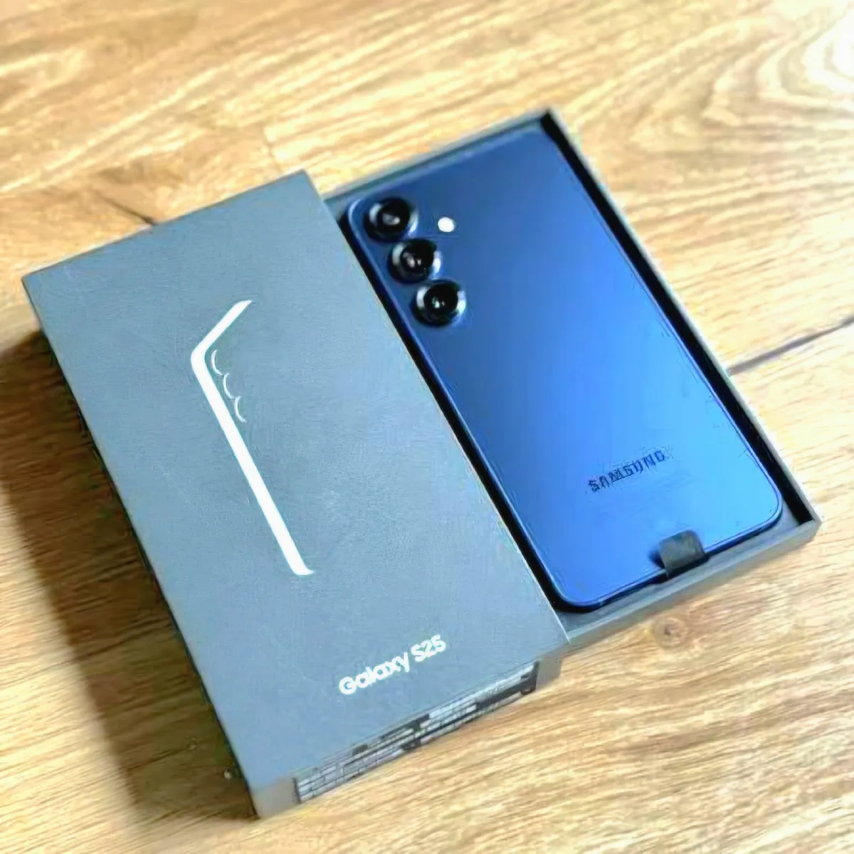 SAMSUNG S25 SAMSUNG S25 - Image 1