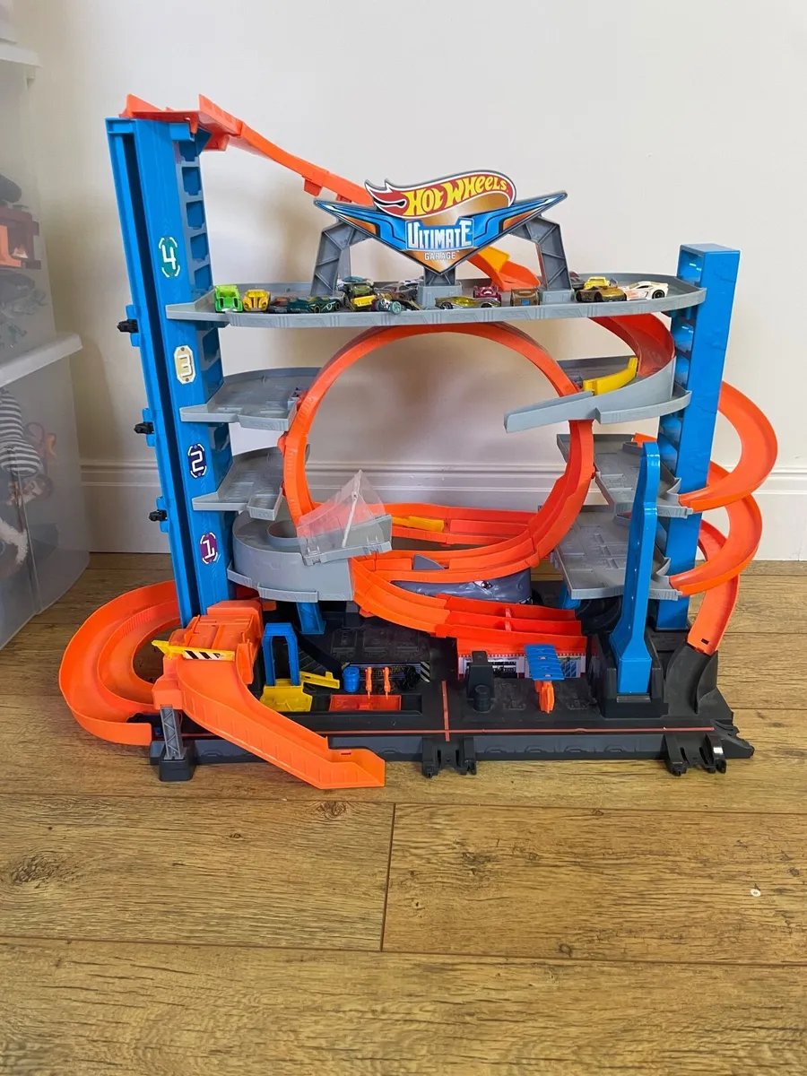 Hot Wheels Garage - Image 1