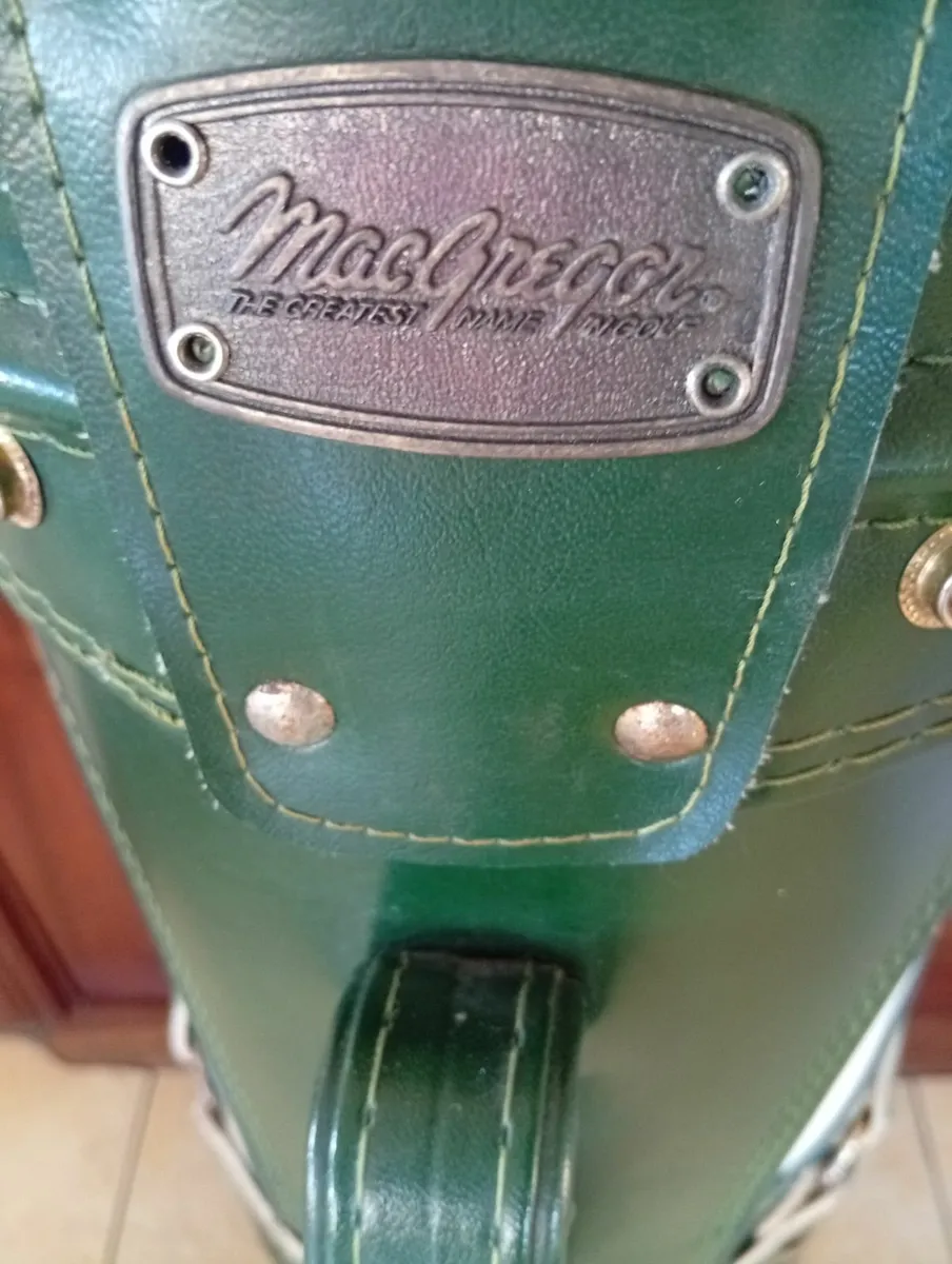Macgregor Midsize Leather Waterproof Golf Bag - Image 3