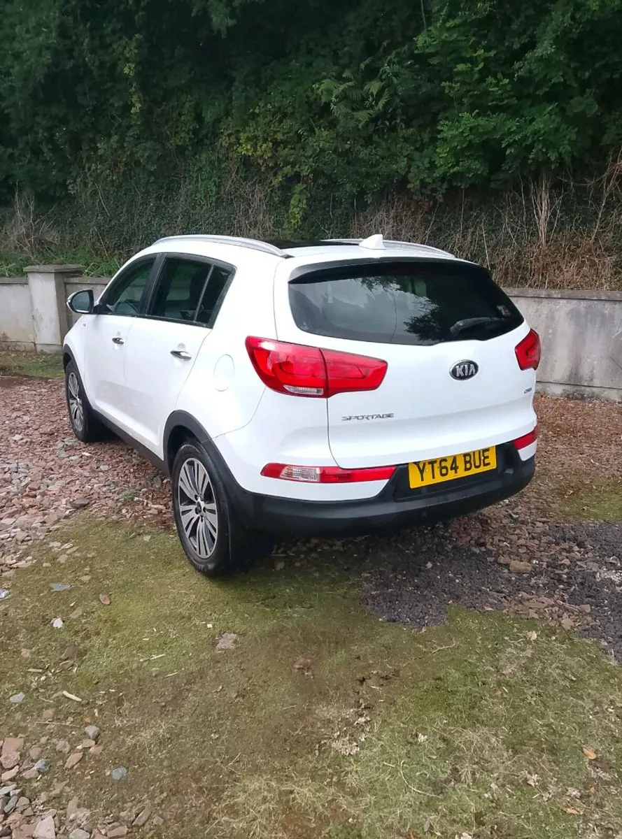Kia Sportage 2.0 CRDI AWD 4x4 - Image 3