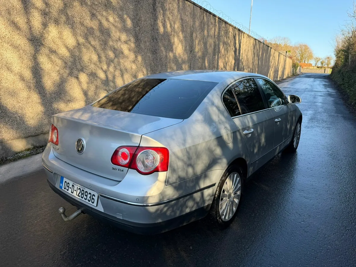 2009 VW PASSAT AUTOMATIC NCT 10-26 TAX 5-26 - Image 4