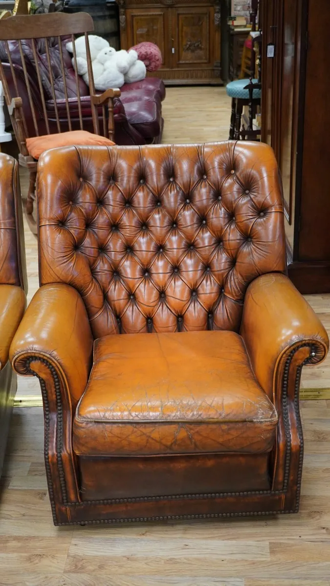 1977 Art Forma “Cleveland” Leather Armchairs - Image 3