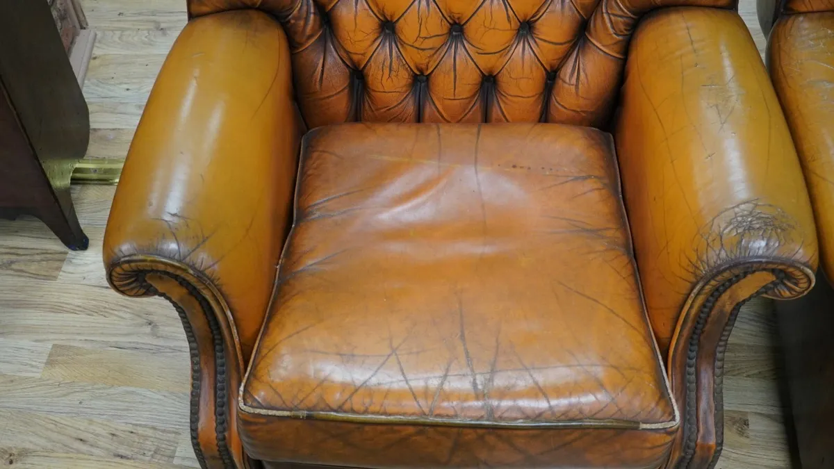 1977 Art Forma “Cleveland” Leather Armchairs - Image 4