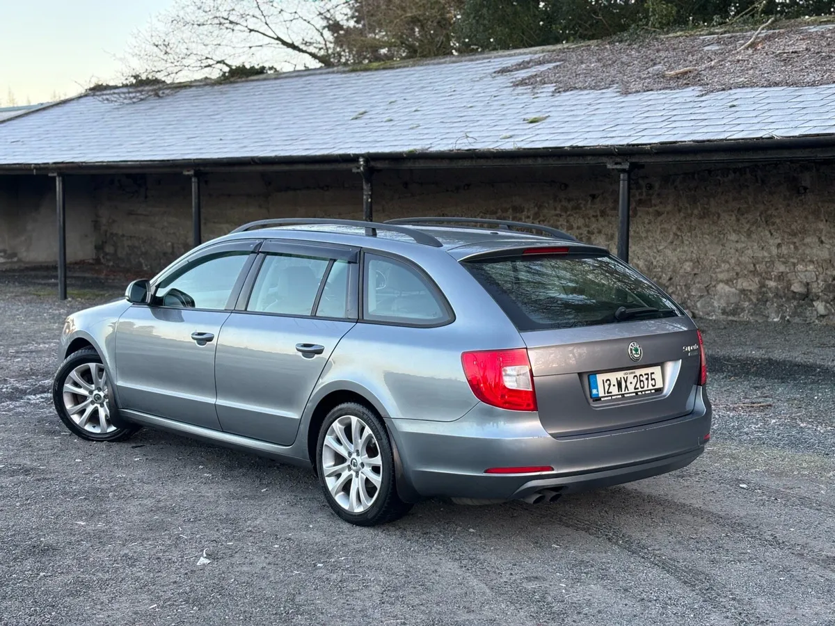 Skoda superb - Image 3