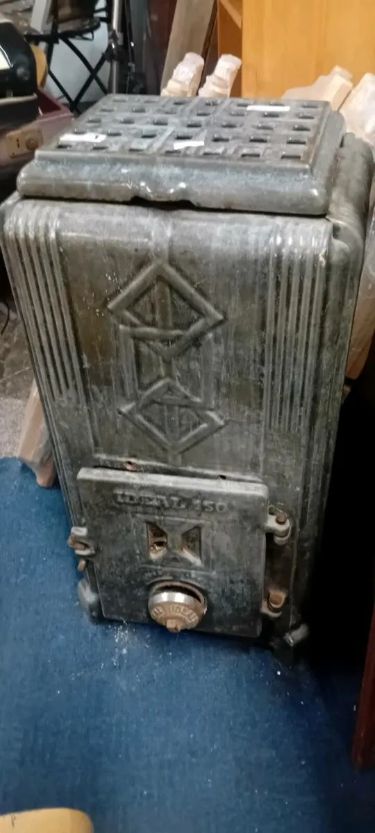 Vintage Enamel Wood Burn Stove - Image 1