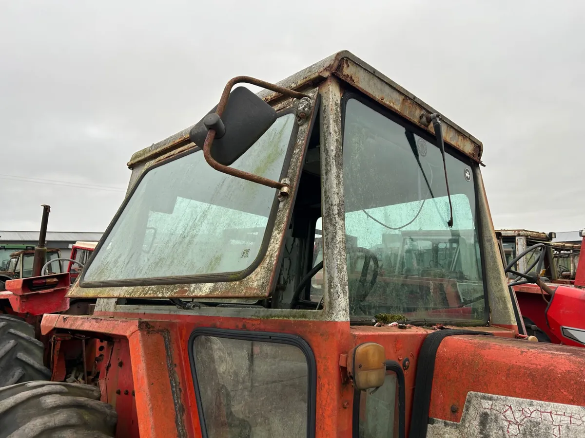 MF 500 Series Rear Window & Cab Parts - Image 2
