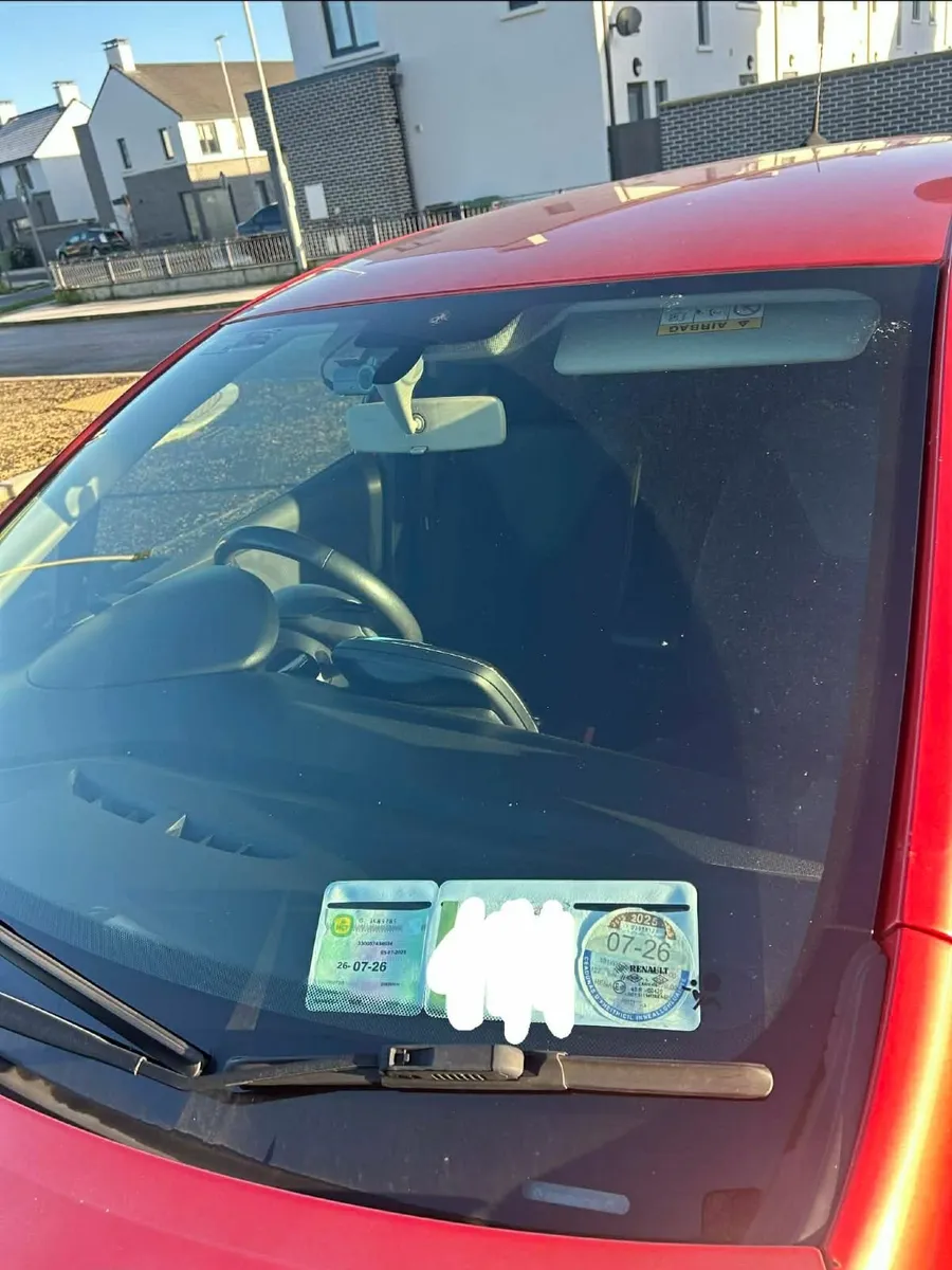 Renault Clio 2013 - Image 1