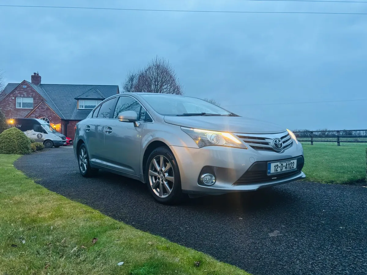 Toyota Avensis - Image 1