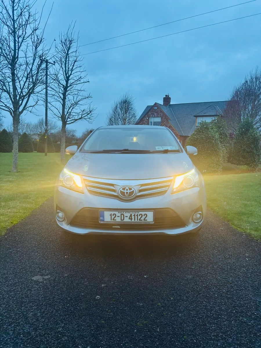 Toyota Avensis - Image 2