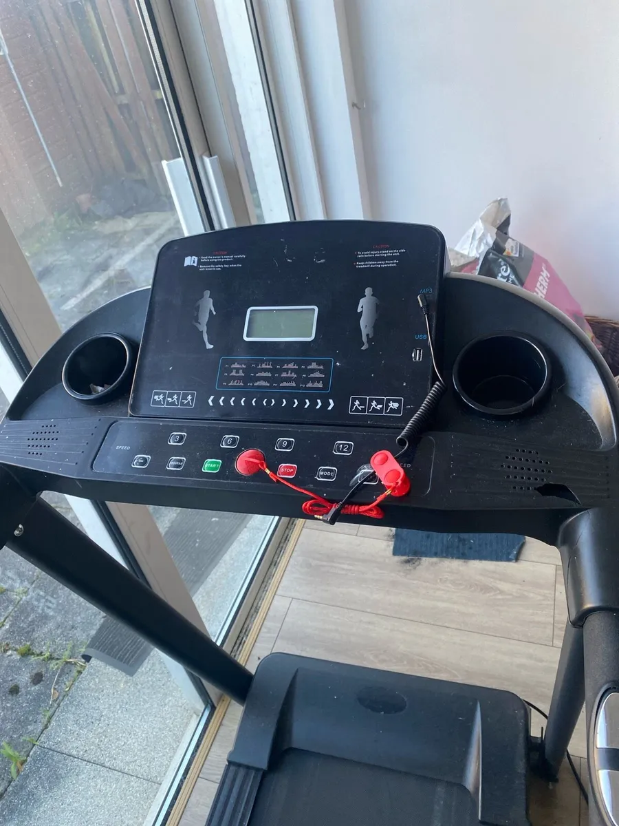 Treadmill - Image 2