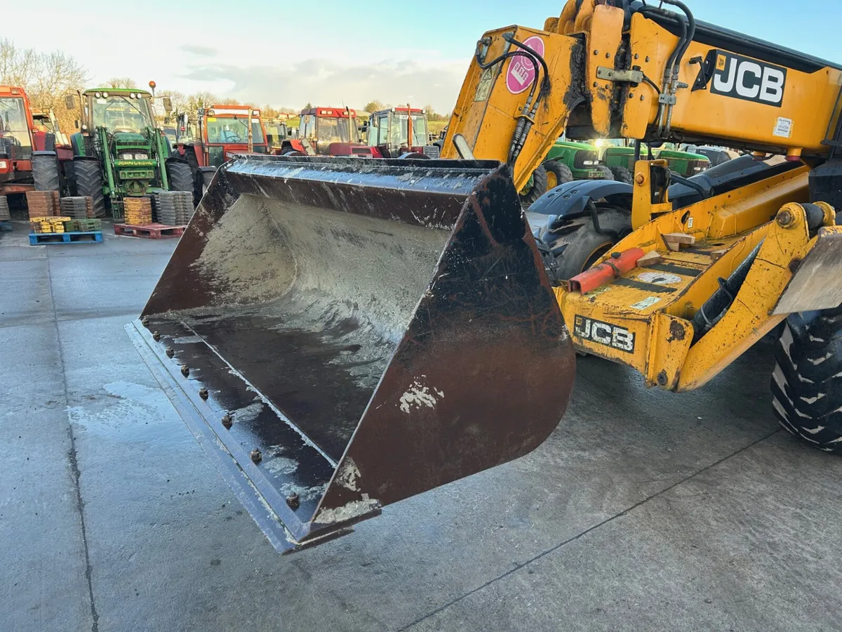 Strickland Bucket to Fit JCB - Image 1