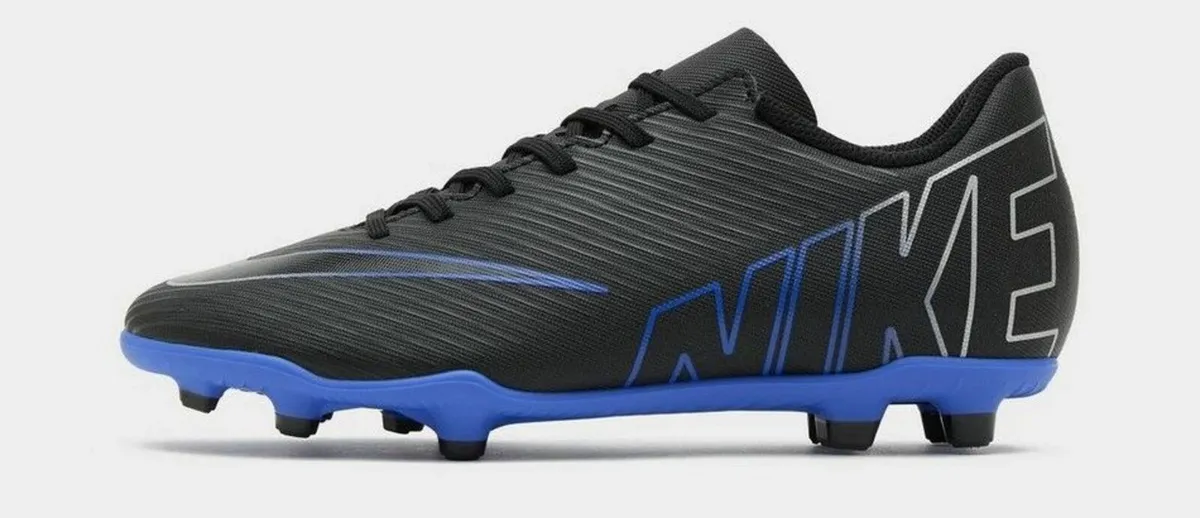 Nike Mercurial Vapor 15 Club FG Junior size uk 4 - Image 1