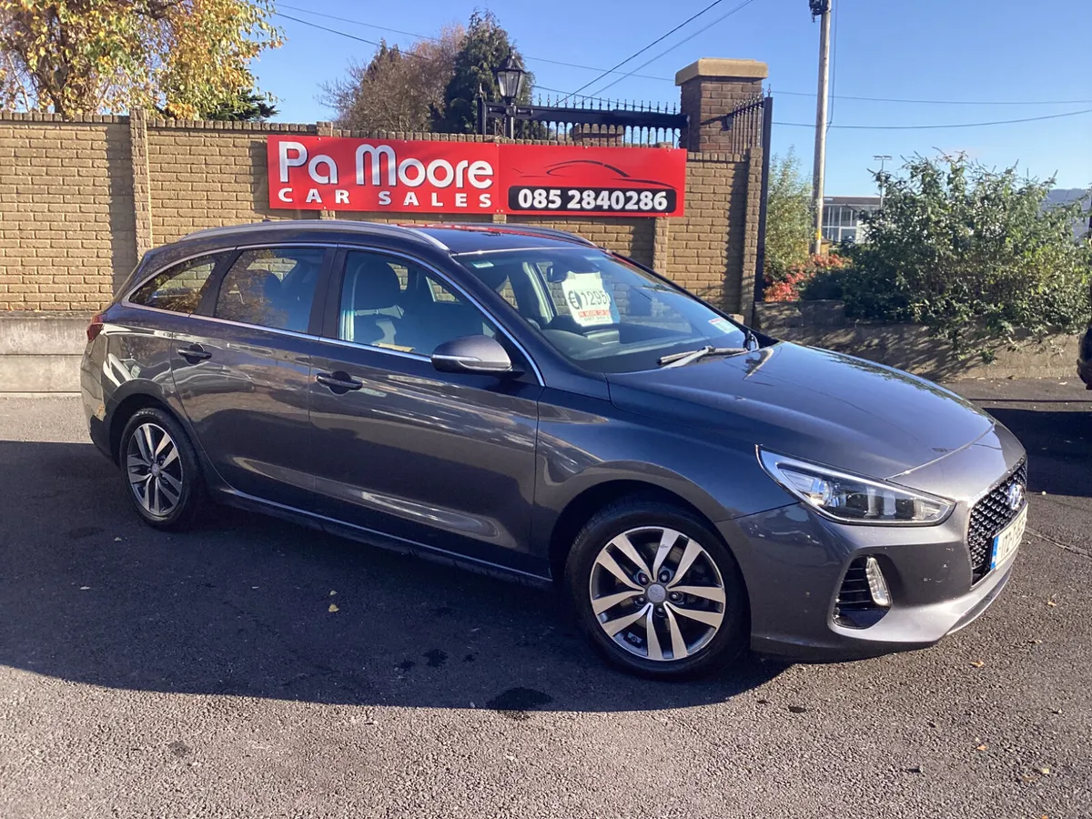 Hyundai i30 ** ONLY €56 p/w - Image 2