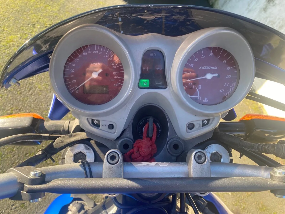 Honda x11 unfaired blackbird - Image 4