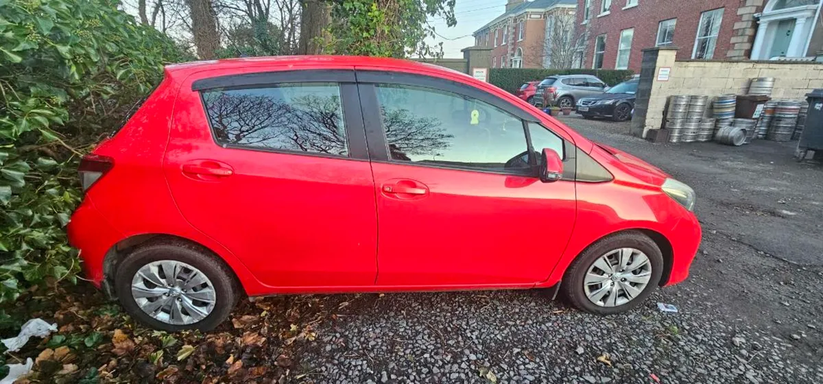 Toyota Yaris 2012 | 138000 km milege - Image 3