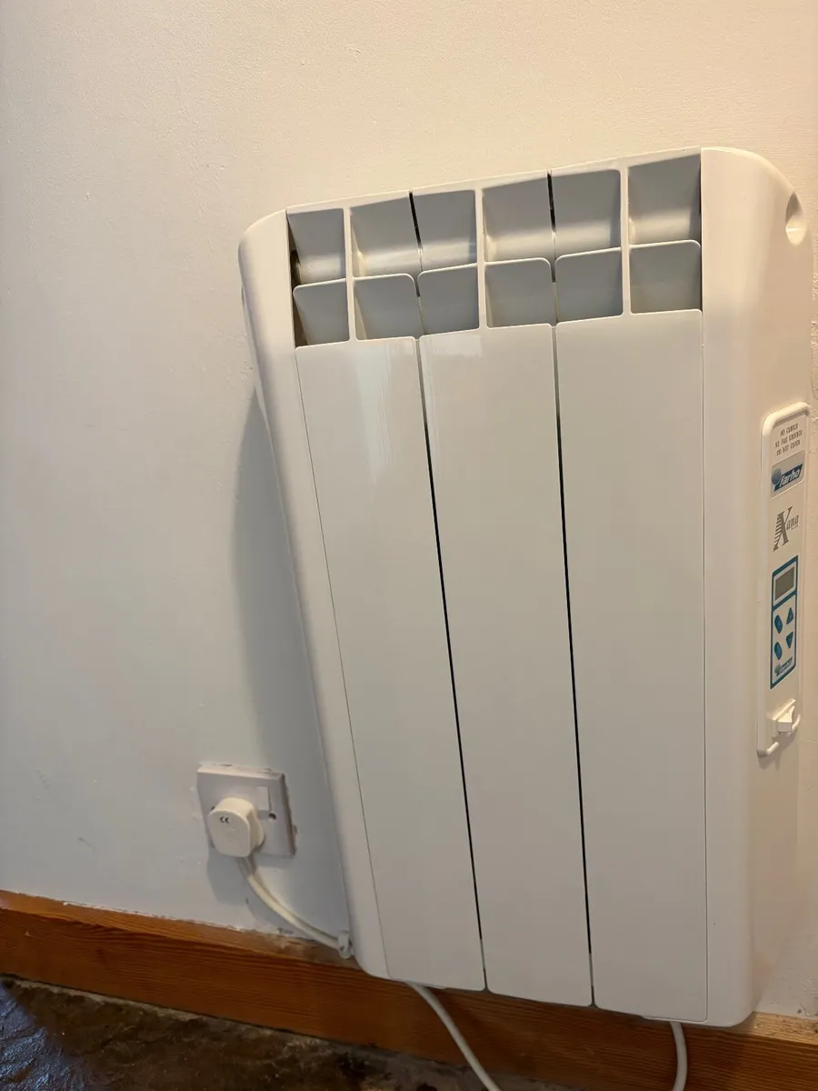 Farho Xana XP Plus Digital Electric Radiator - Image 1