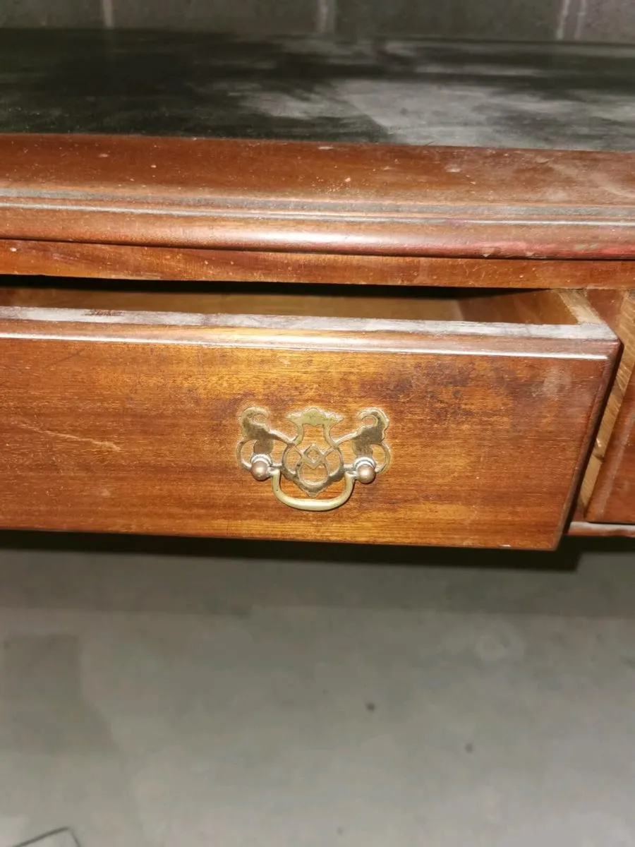 Antique table - Image 4