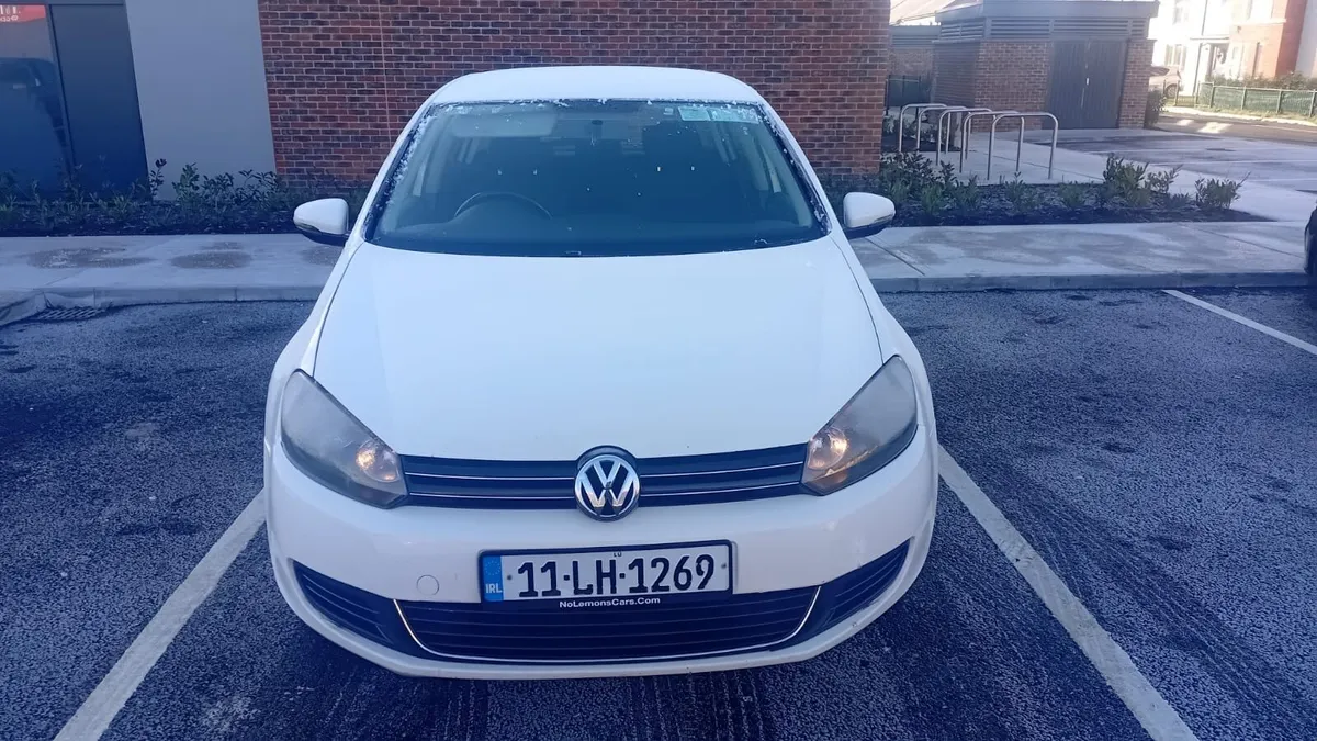 2011 Volkswagen Golf 1.2 - Image 1