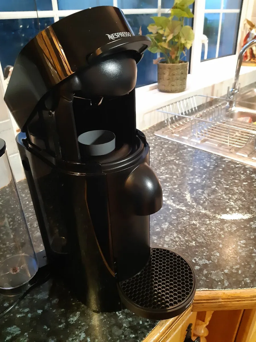 coffee machine,  Nespresso Vertuo Plus , Magimix - Image 3
