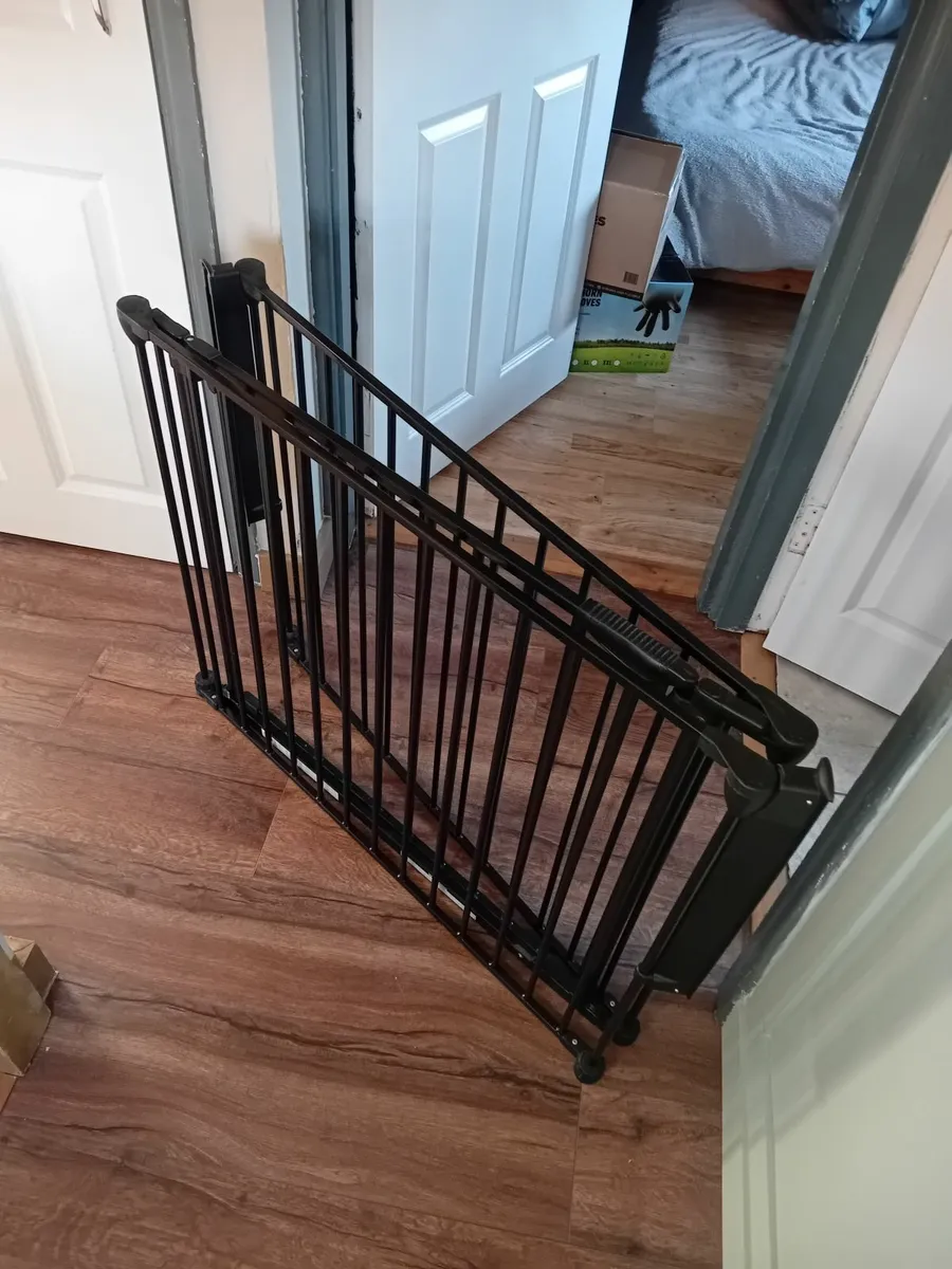 XL Dog Gate 90-270cm - Image 3