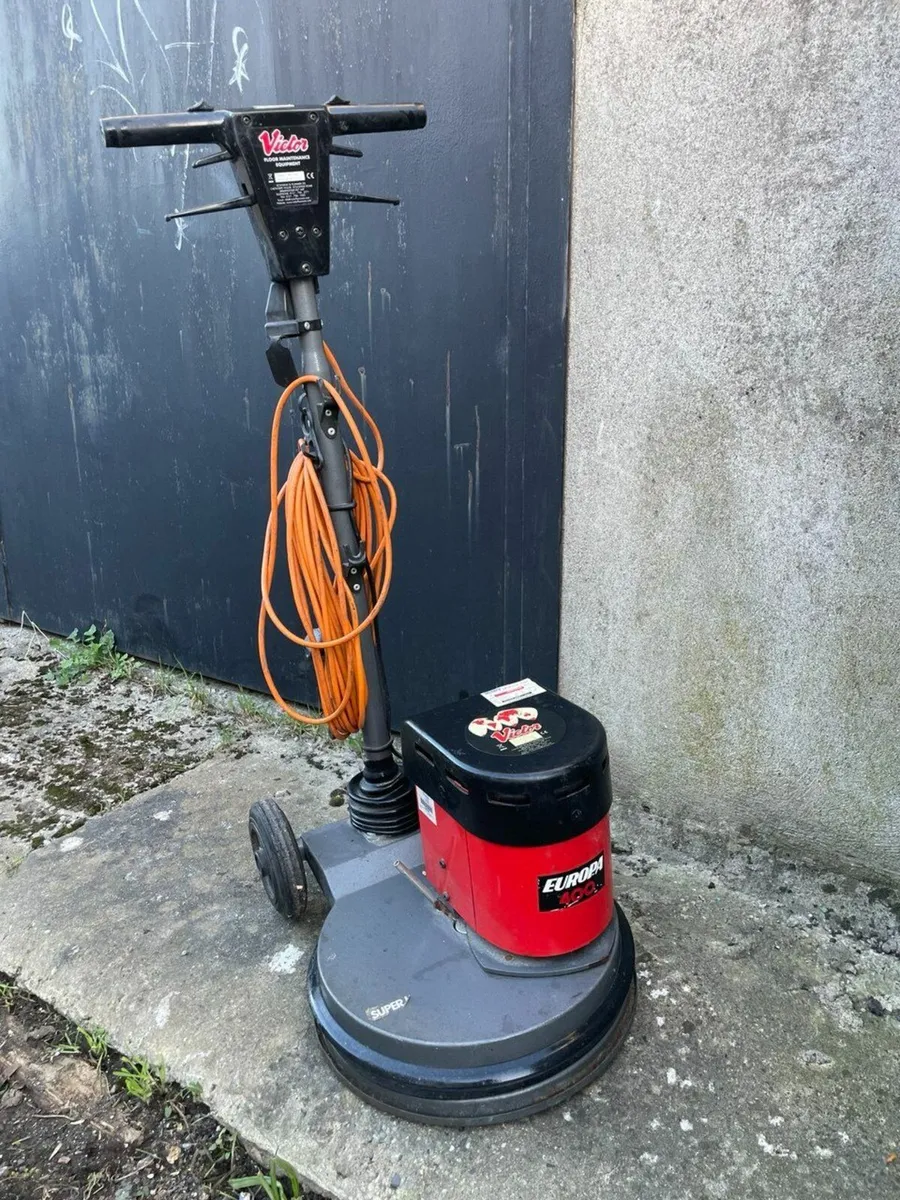 Floor Buffer/Scrubber Victor Europa V 400 Super - Image 4