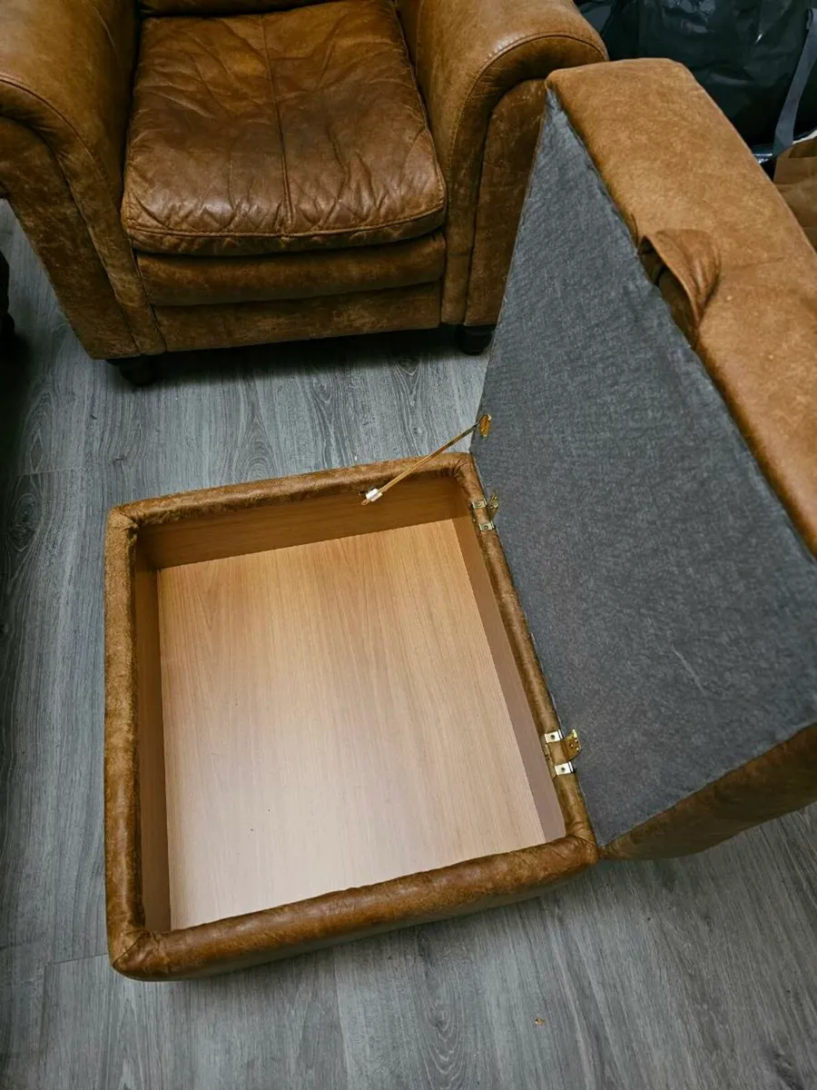 3+1 $ofa chair and poofee - Image 2