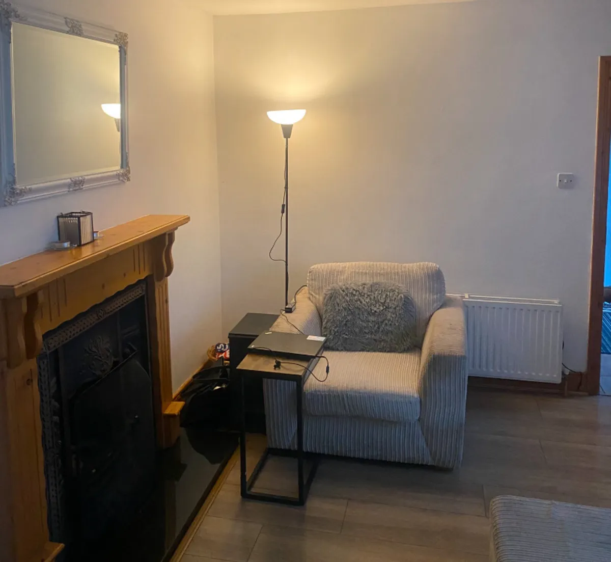 L Couch plus single chair - Image 3