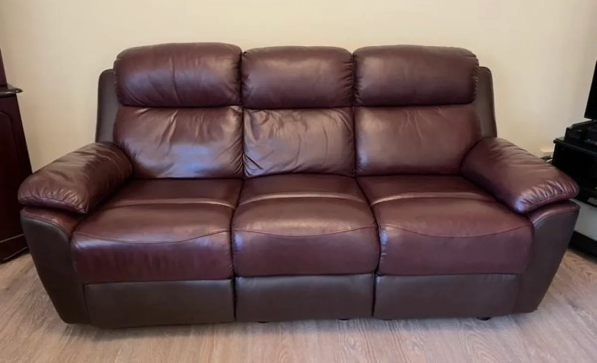 3 Seater Leather Recliner - Image 1