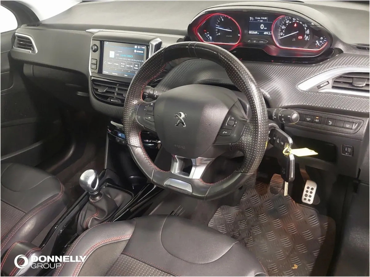 Peugeot 2008 Diesel Estate GT Line - Image 4