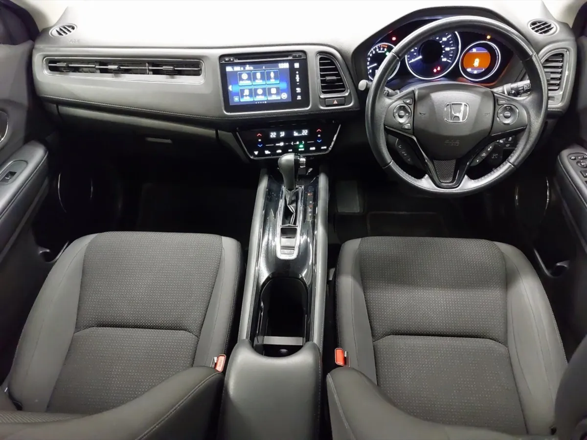 Honda HR-V Hr-V Hatchback SE - Image 4