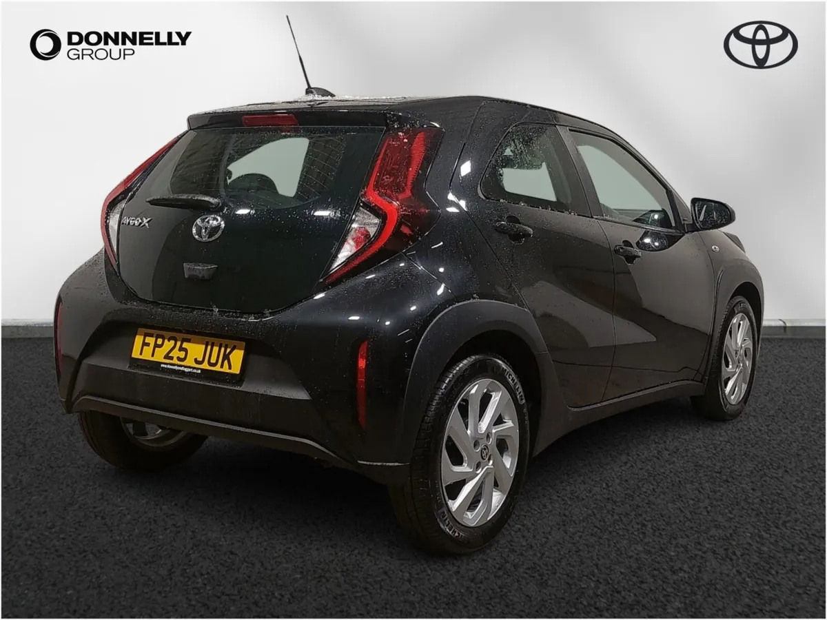 Toyota Aygo X Hatchback Pure - Image 4