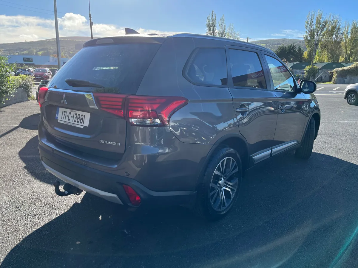 Mitsubishi Outlander ** €78 p/w - Image 4
