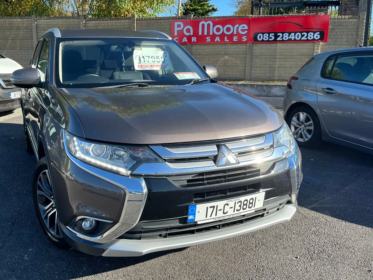 Mitsubishi Outlander ** €78 p/w - Image 1