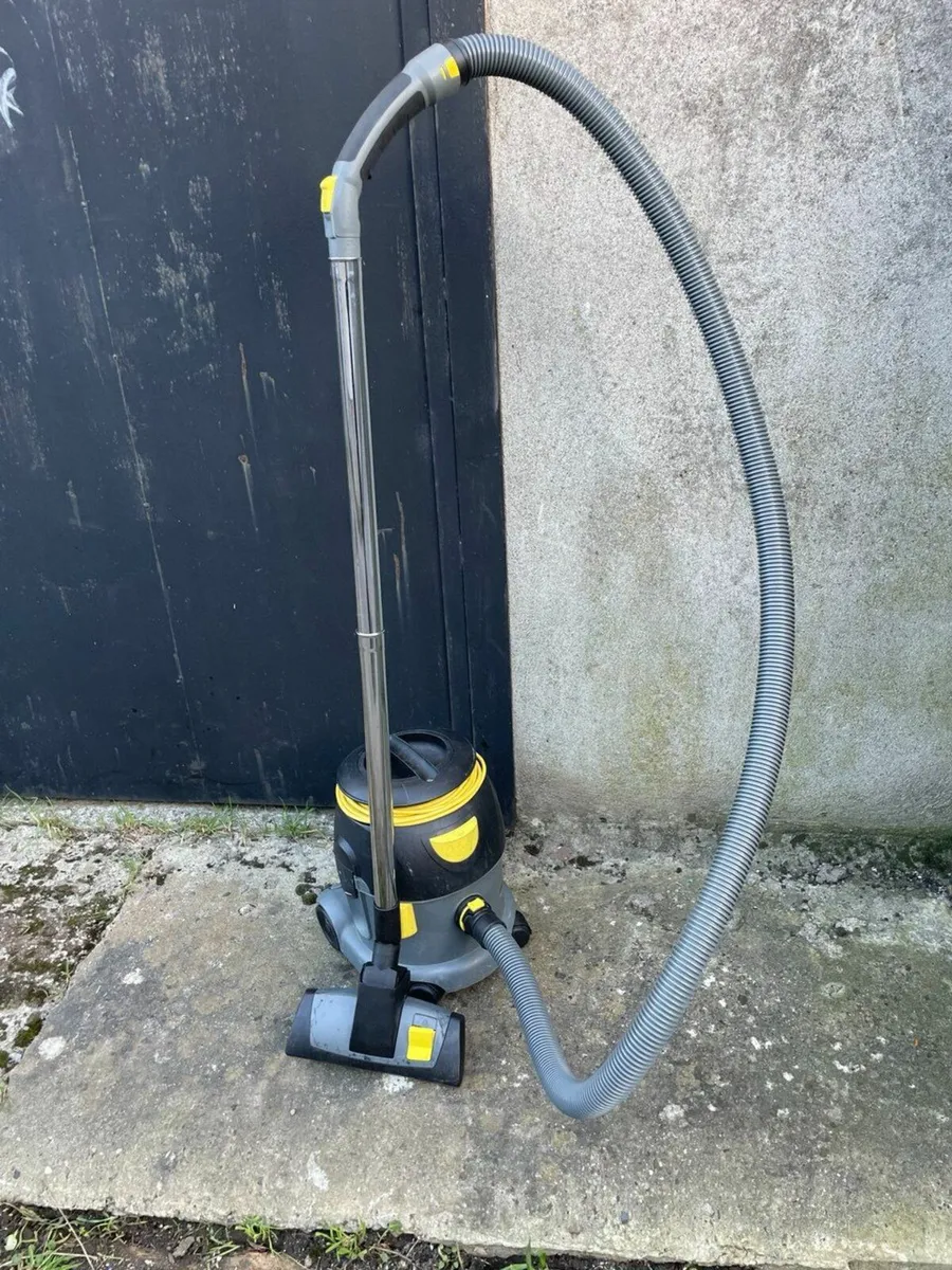 Karcher T10/1 Dry Vacuum Cleaner - Image 3