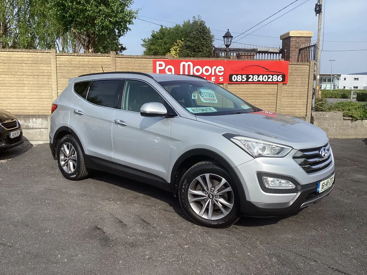 Hyundai Santa Fe ** AUTOMATIC * 7 SEATER - Image 2